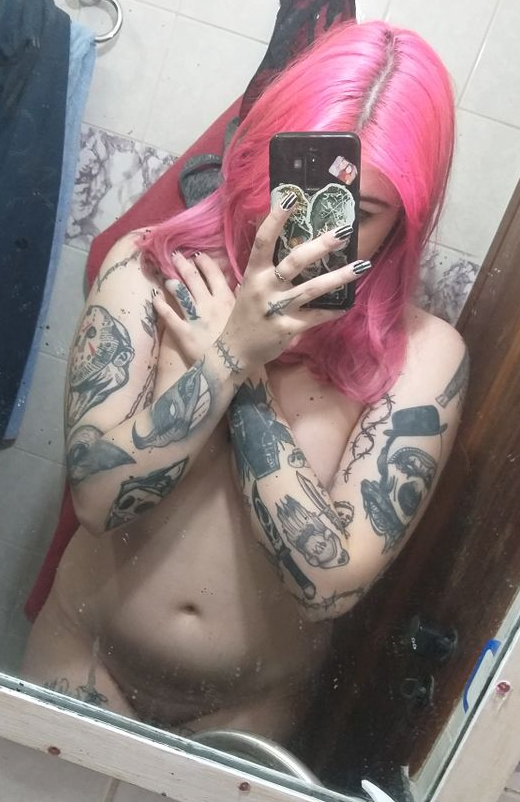 Thais Teixeira (thaispooky)