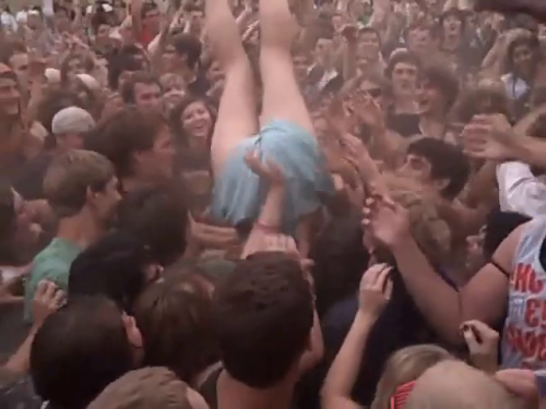 Wild-Katy-_-crowd-surfing-in-the-year-2008.png