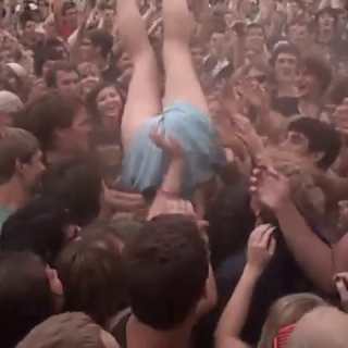 Wild-Katy-_-crowd-surfing-in-the-year-2008