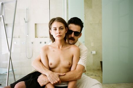 Willa-Holland-R005e87978bb8d7857c4.jpg