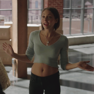 Willa-Holland-R0419f8e57ea6ab9d1c1