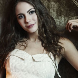 Willa-Holland-R043eb045f4a841b6d80