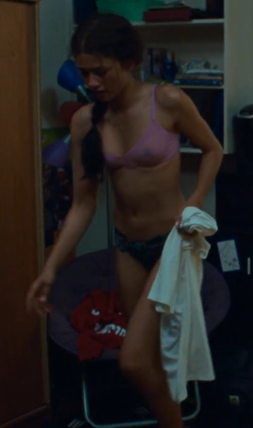 Zendaya-R038c22ef622a513955f.jpg