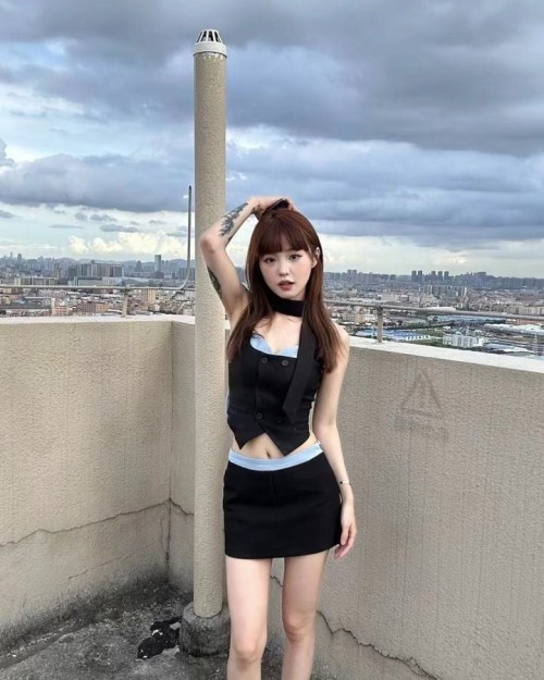 _user-uploads_Li-Doudou3d93e00b12bae4362.jpg