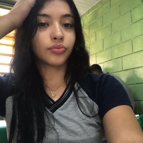 a spinolaa 7ab0ef7b6f34e7e148992a5642281c05~tplv tiktokx cropcenter 1080 1080