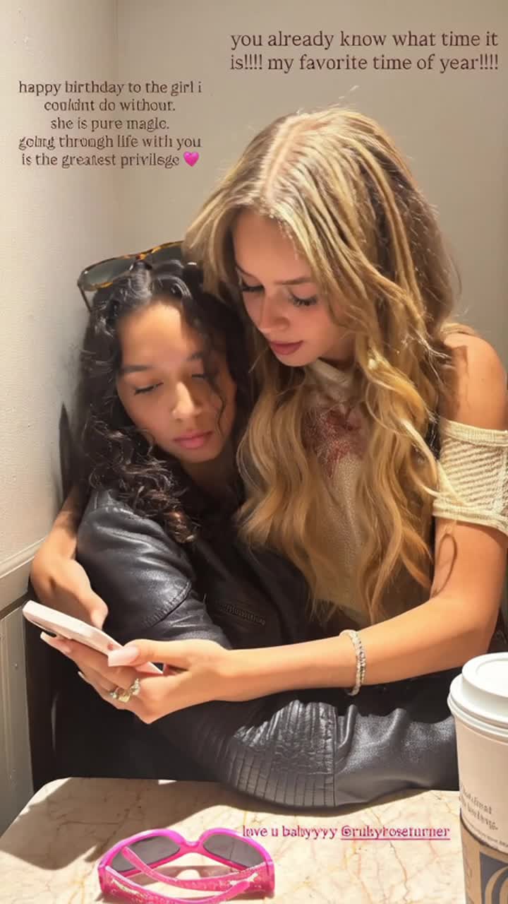 ai-artwork-video_9a29dbc6-1fa3-47df-9780-f477576d12ec.mp4