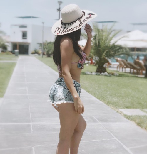 alexandralamfit_1549153089_1970761410166598419_573674370193eee6f56fe2e01.jpg