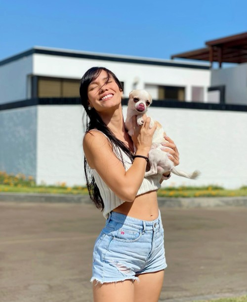 alexandralamfit_1650156282_2818037601291135781_573674370e88d036bbf2c9028.jpg