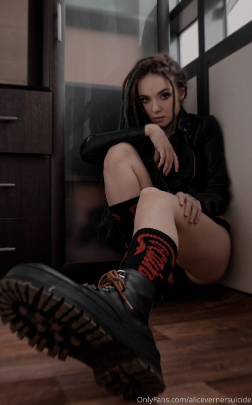 alicevernersuicide_00130f3e0f60030d1eca.jpeg
