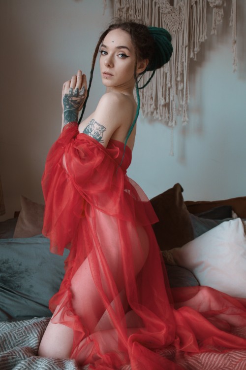 alicevernersuicide_003683278a7cbe3e6df1.jpeg