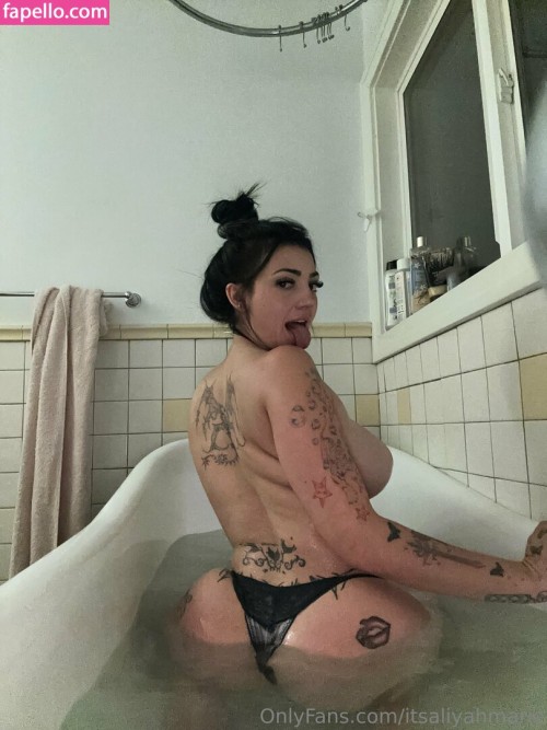 aliyah-marie-42_012718633f3b68b9bd70.jpg