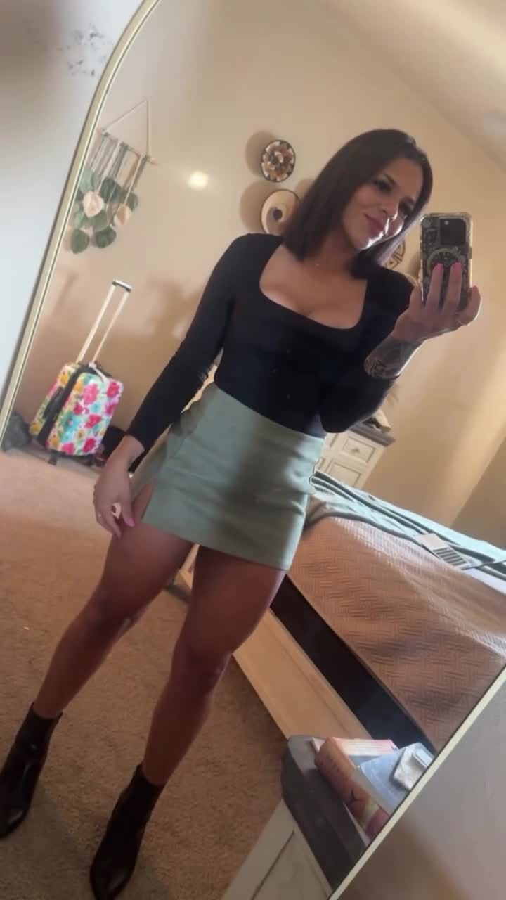 ambercharity5_1761000545_28930172.mp4