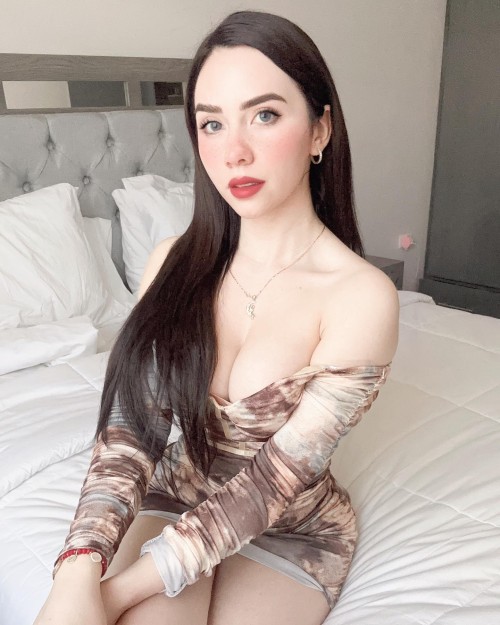 ana_celaya__1684175469_3103411225992328092_1351325678692df9f69b5b8c8b.jpg