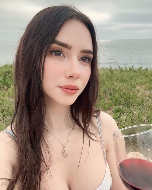ana_celaya__1689635773_3149215577965305278_1351325678e24c048452d41a71.jpg