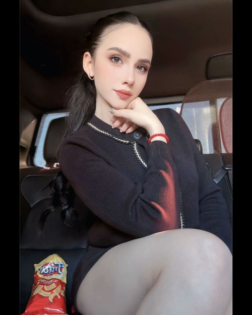 ana_celaya__1731512123_3500499863215262407_13513256782155e3b593aaa8f6.jpg