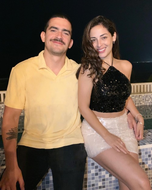 andrealunaoficial_1735753952_3536082904654162547_758456096835a2fe38da4ca934.jpg
