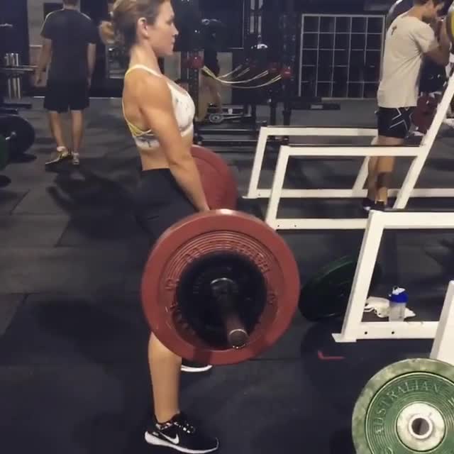 andy.povega_1457702393_1203617369457984840_196715544.mp4