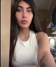 alinatherose/pinkheartwind/birthdaycakepop/alina_ak47