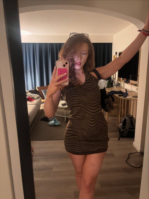 anonimostory.com_Instagram_phoebeisginger_3667239380518458637_545317174114c3560f811817f8dec6ed2de1f1535a197f9f0f1513f8327.jpg