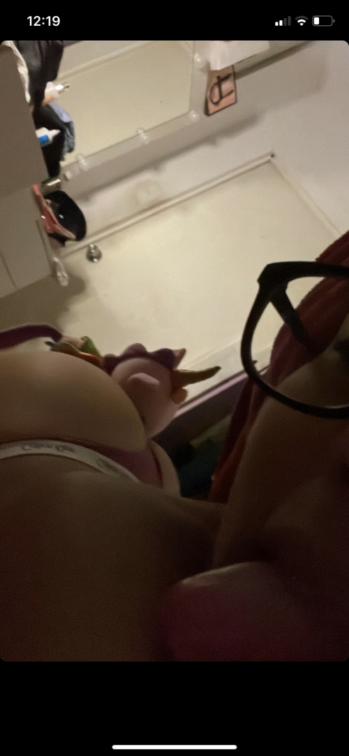 b27f426b 8dda 4b9b 8ae3 0906eb7a3862