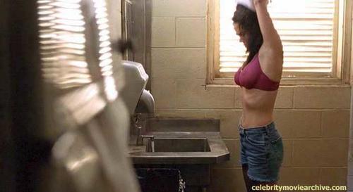 bM2509-JenniferConnellyHouseOfSandAndFog-1_1-50078326e58a763bbe9.jpg