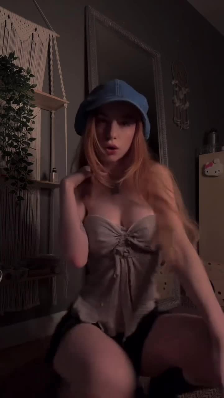 baddiefreckles_1737223161_2684930882dbf212c20c73c03.mp4