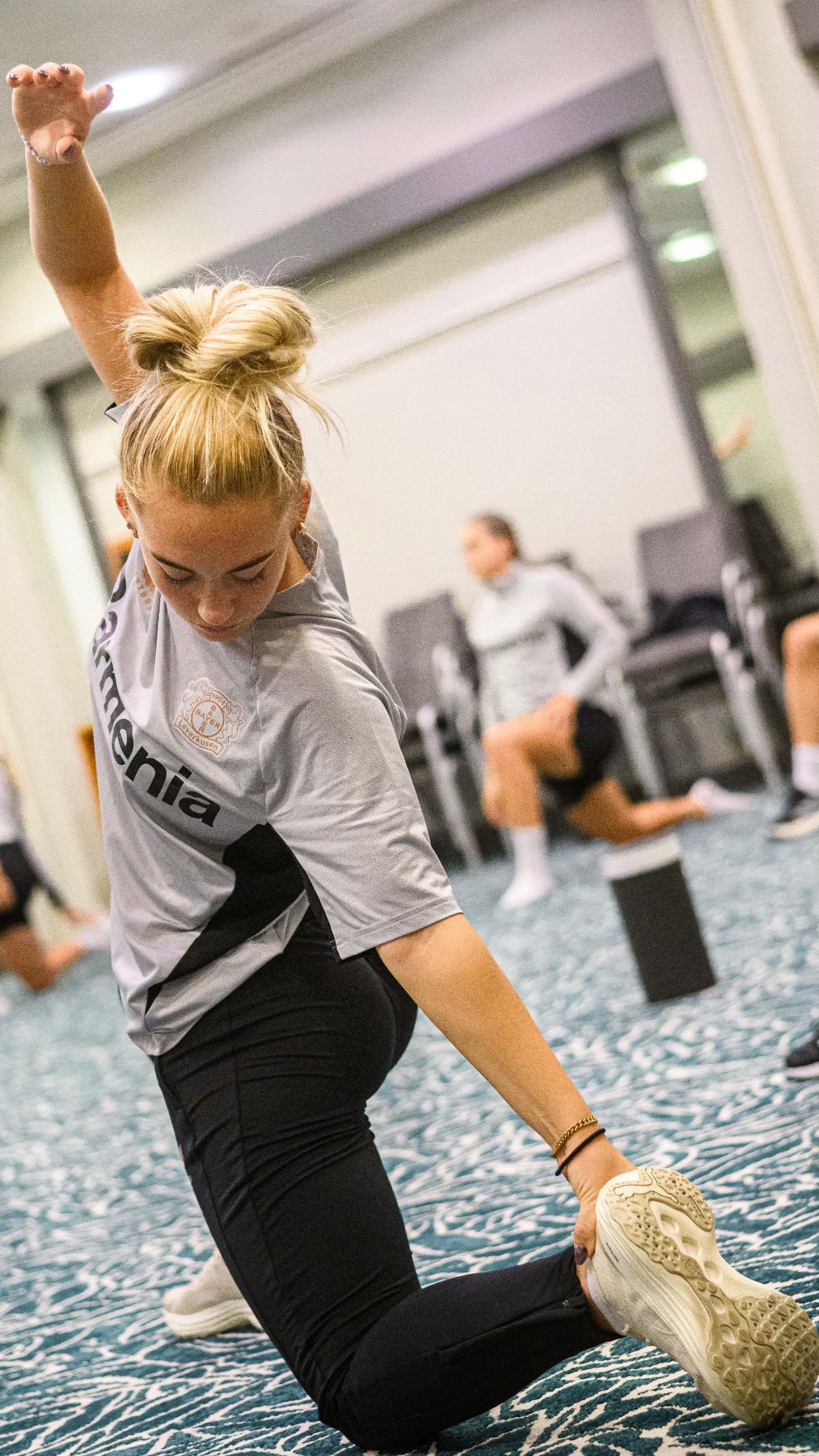 bayer04frauen_story_347710324724214184256b48329f16ab835.jpg