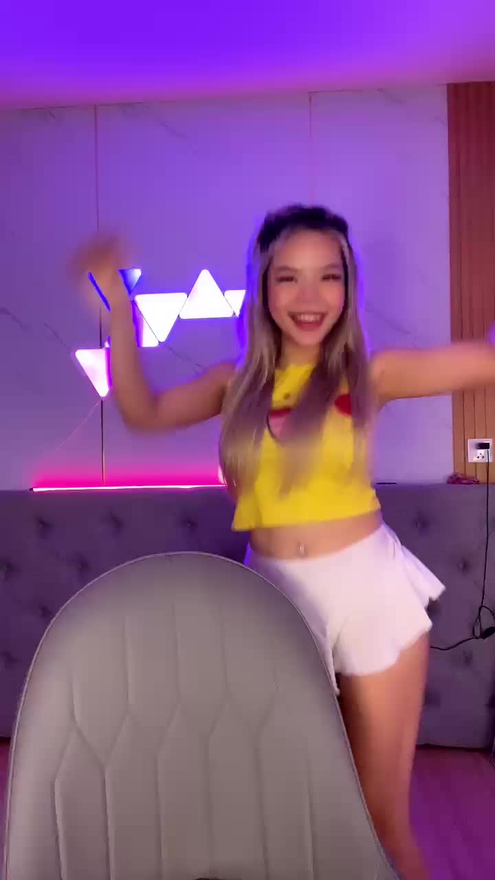 bdVuwRR3i874I5Usocgekwf3548b1fdb1ffad5.mp4
