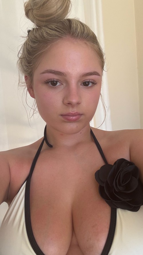 beautybrooke123-20250303-0002de1239370b372e6c.jpg