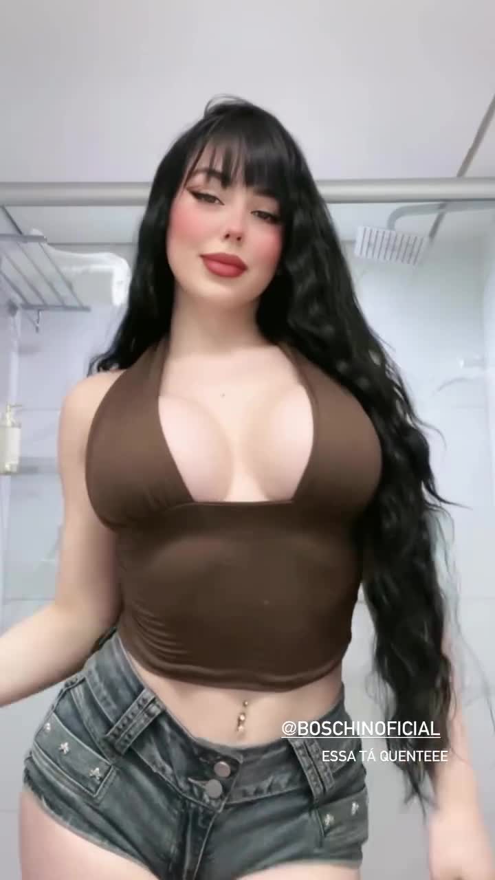 bellaangeloficial-20251012-0001.mp4