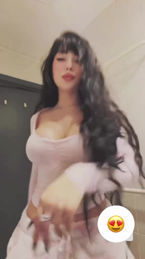 bellaangeloficial 20251105 0002