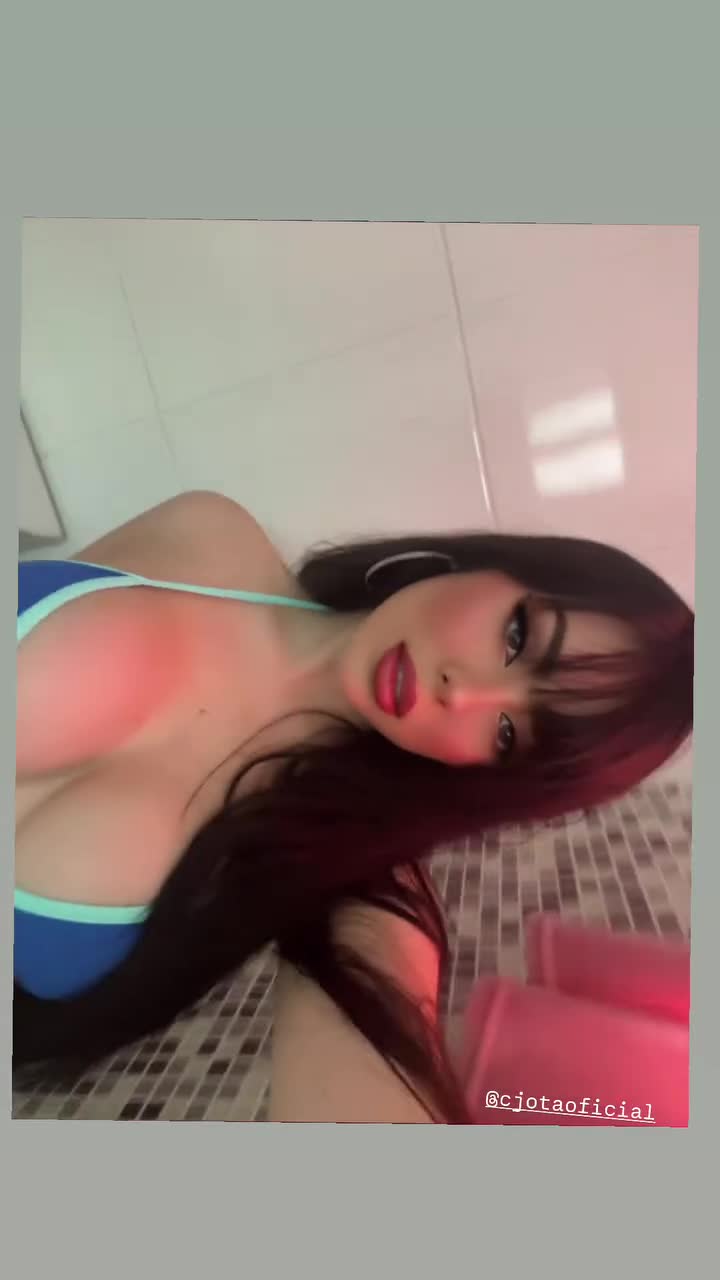 bellaangeloficials2025-5-5-18.39.817-story6a572447363d1733.mp4
