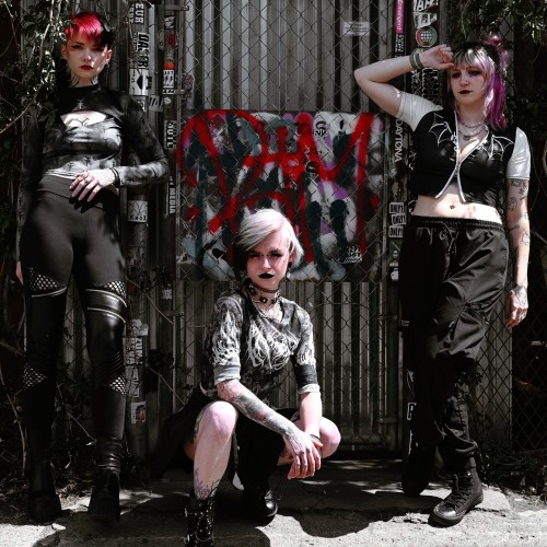 calamityclothing.co 20250517 004700 2588188338 (1)