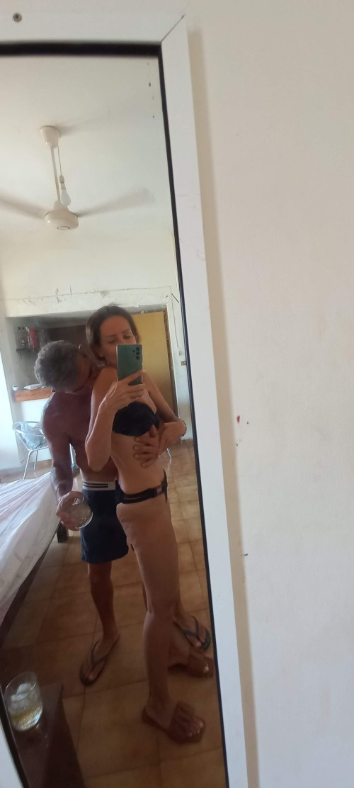 caline zeaiter farid chamoun roula ghazi sex porn (1)