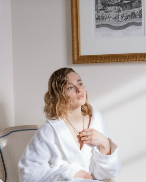 chloegmoretz-20250312-00053fcc6ac71a89200f52c9c0de1332e559.jpg