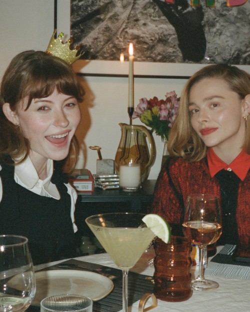 chloegmoretz_1739801191_3570033609303251044_11305924106748a87e87b585.jpg
