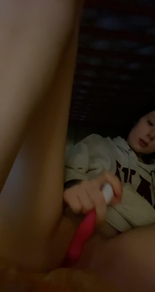 cm-chat-media-video-1d37f6bb8-9748-531d-aaa3-36a6187318341620300.mp4