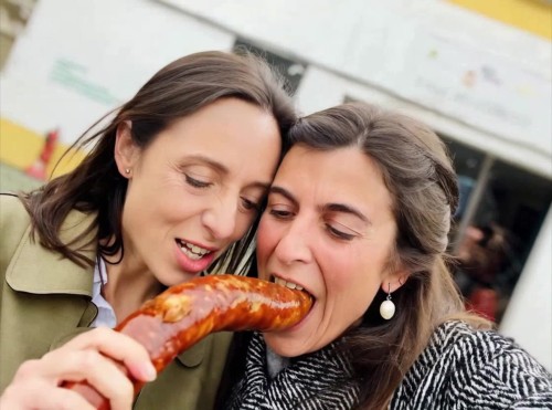 compose_video_17620513859241.mp4