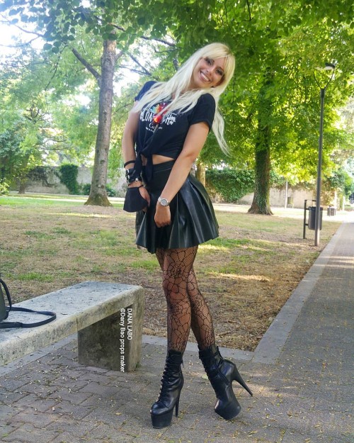 dana_labo_model_1624538149_2603137126490222732_44588628767f5d94965dd78c10.jpg