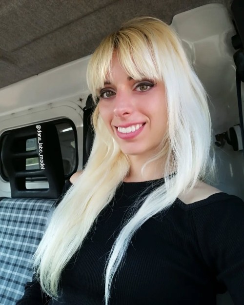 dana_labo_model_1667569803_2964112802985389361_445886287656072ef7459fb644.jpeg