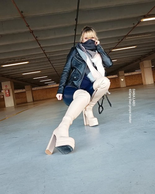 dana_labo_model_1700574851_3240979215380659380_4458862876693e6b98e4fe8eaa.jpeg