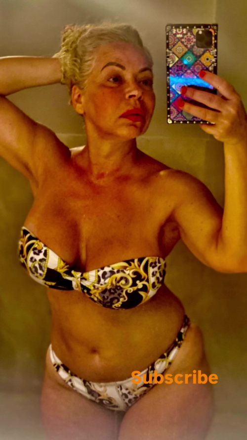 danijeladona-2.mp4_000030500679905fbd9c235c2.png