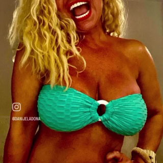 danijeladona.mp4_000045300c8fb55c4ebddbb6f