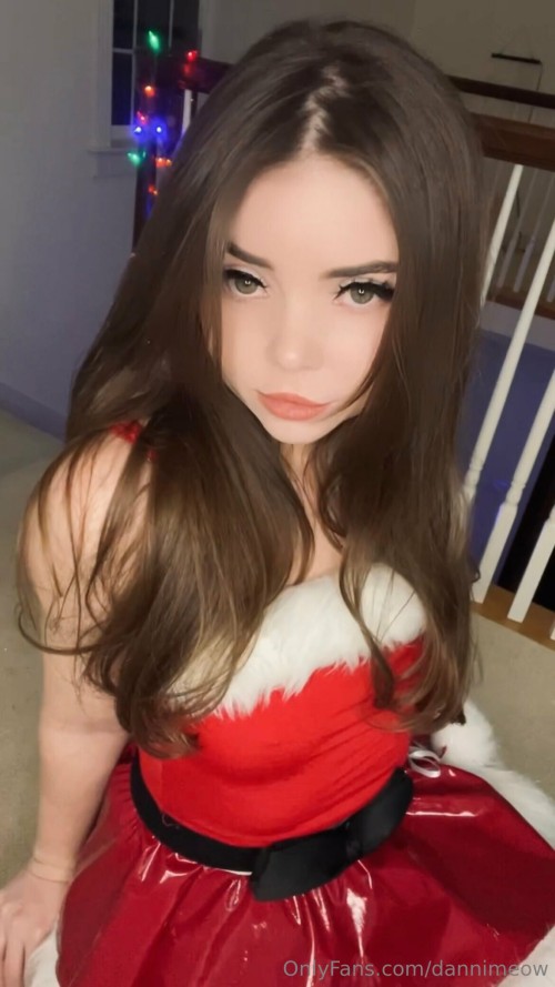 dannimeow-2023-12-22-31346454096589c89b60fbb68b.jpg