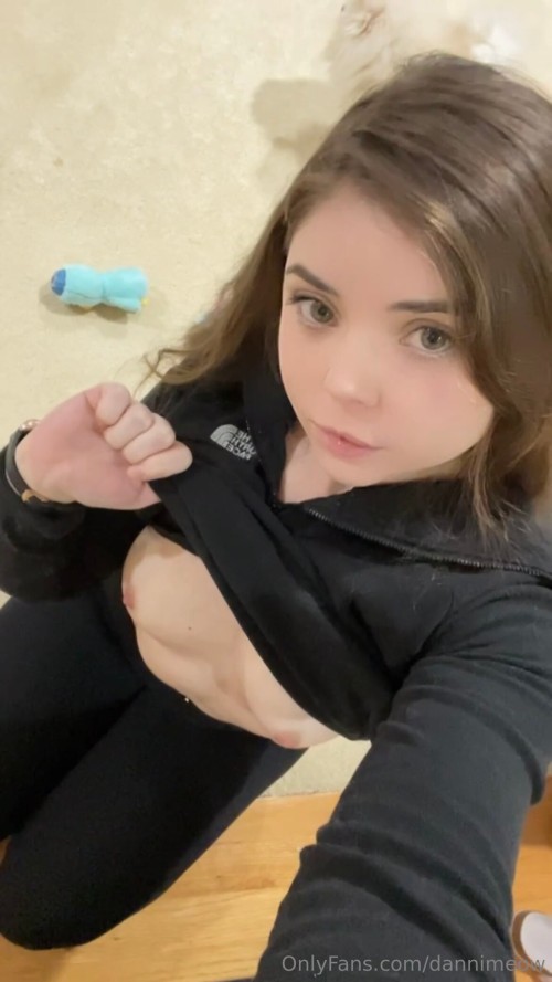 dannimeow-2024-01-05-314957182630dab122e248b268.jpg