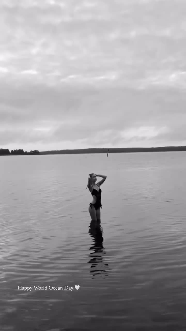 dear.mathilda_17494169985731cfc81d2bd9f5cc3.mp4