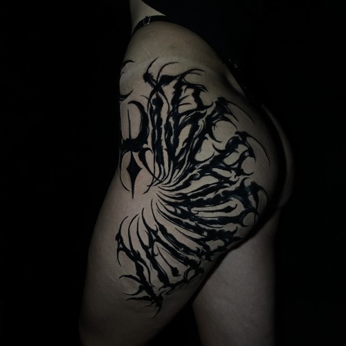 drope.tattoo777_3656494305477683452s2025-6-17-10.30.437-story94b54055bdacdcde.jpg