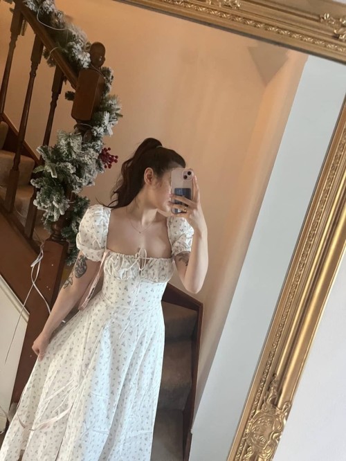 e73fb935 2d2d 40e1 3f7b 2d5f7ae774839432a978a3c10ba5