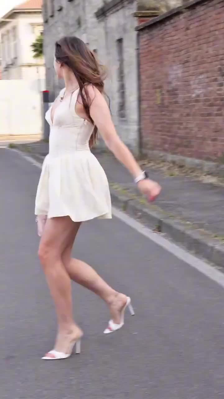elisa_santinon_1749484457_3651262350246364642_8179416168_Original48dca29963b703e1.mp4