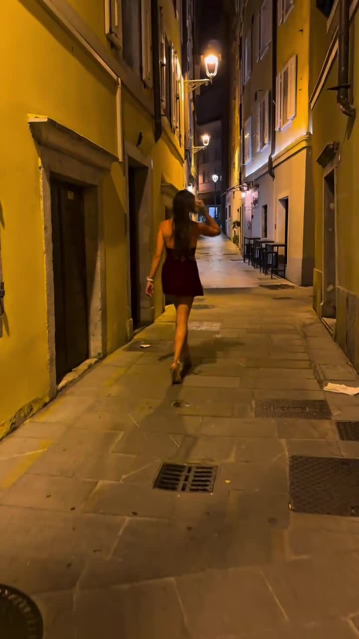 elisa_santinon_1756028028_3706153756670976256_817941616832e16b3ad7277639.mp4